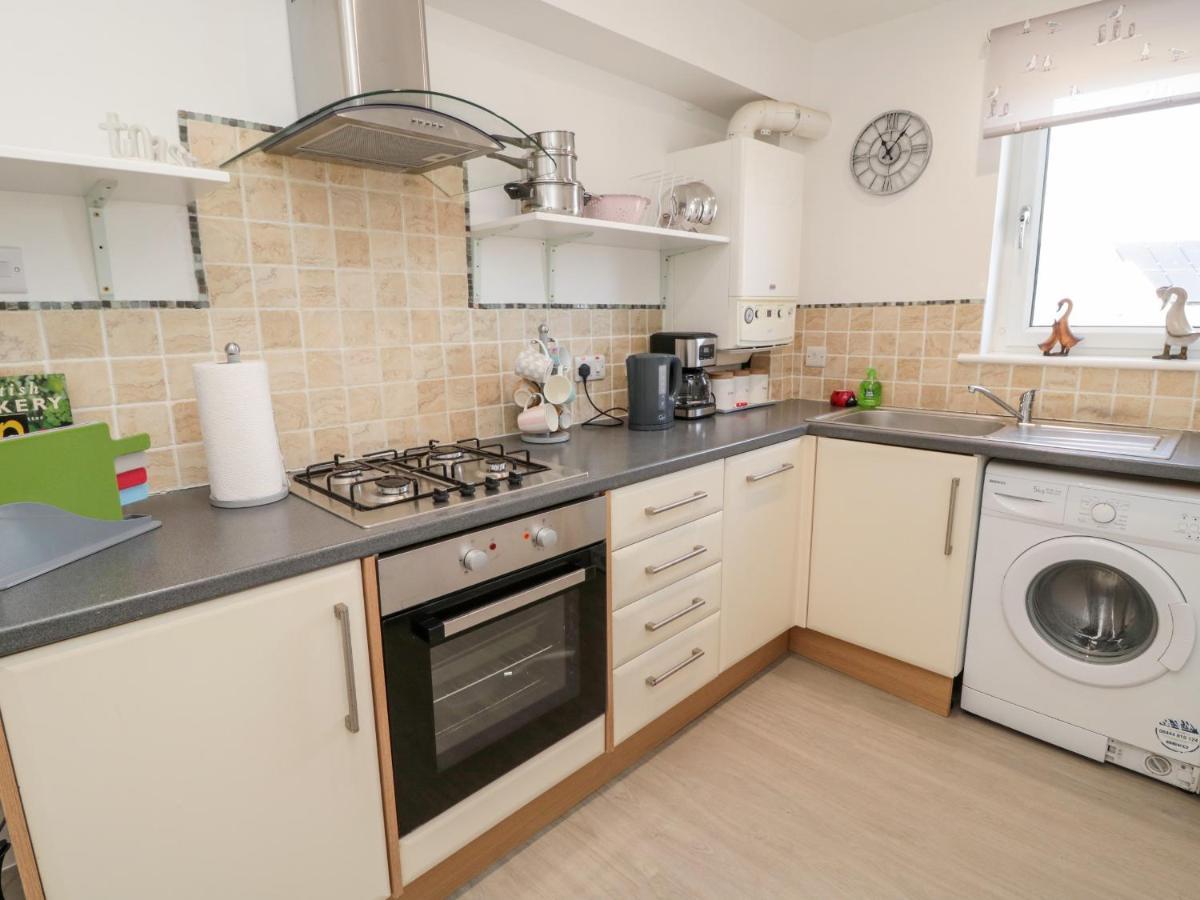 5 West Winds Apartment Eyemouth Bagian luar foto