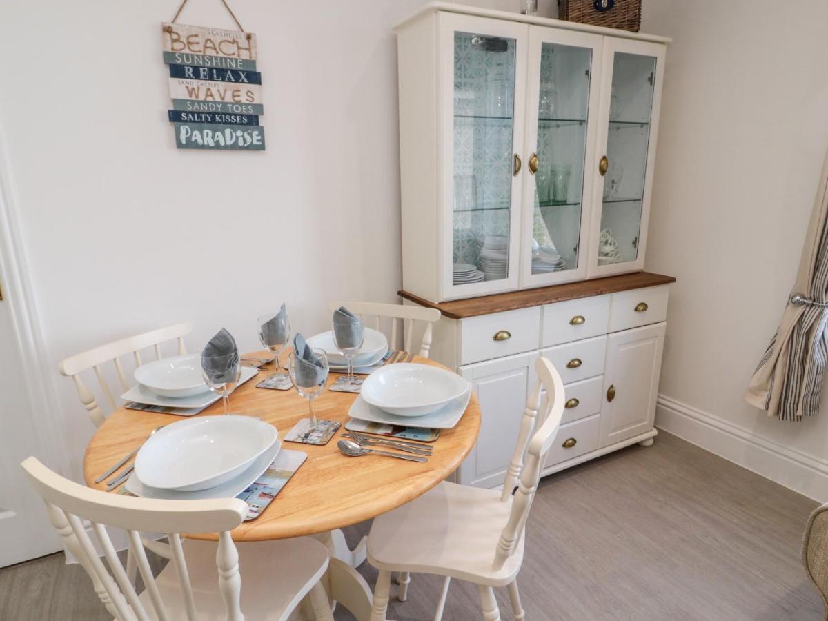 5 West Winds Apartment Eyemouth Bagian luar foto