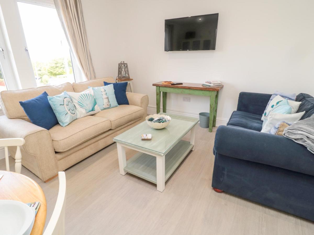 5 West Winds Apartment Eyemouth Bagian luar foto